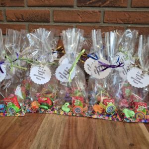 Zakjes met feestelijke inhoud