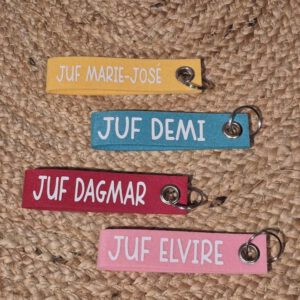 Vilten sleutelhanger met naam