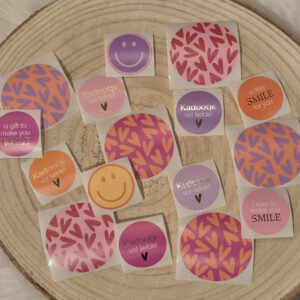Stickers set smile / kadootje / hartjes