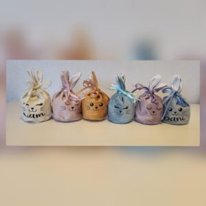 Paaszakjes met gezichtje en naam