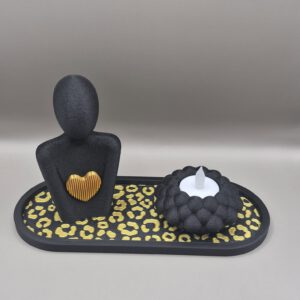 Plateau + beeldje + waxinelicht houder